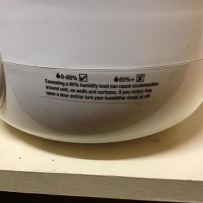 231  2 - Vicks Humidifiers, Honeywell Heater