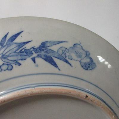 Lot 5 -Vintage Blue & White Chinoiserie Porcelain Plate Picture Frame with Ikebana Backdrop Scallop Edge 16"