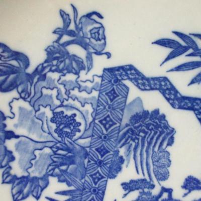 Lot 13 - Vintage Blue and White Porcelain Plate Framed Scalloped Edge 10"