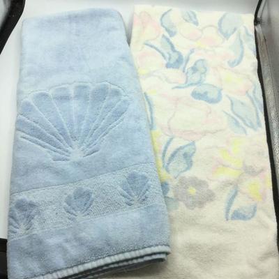 Vintage Bath Towels 
