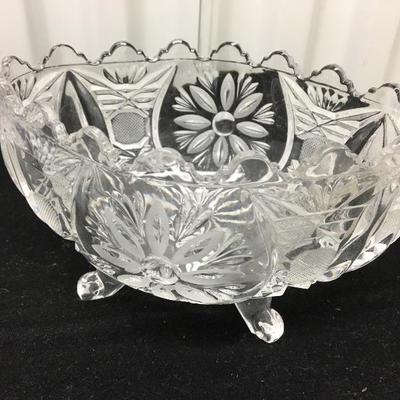Glassware and Cut Crystal Lot with 2 pieces