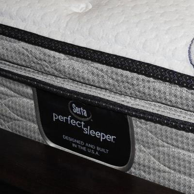 Queen bed set #3**PRICE REDUCED**