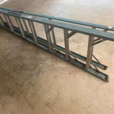 374    8â€™ Fiberglass Werner Folding Ladder