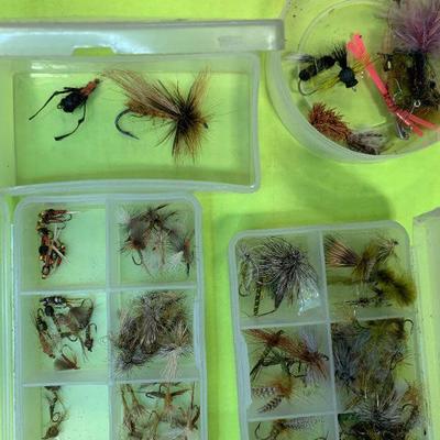 #116 Vintage Flies and Containers