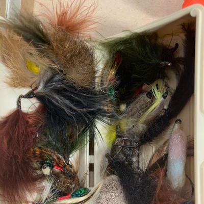 #141 Vintage Flies and Cariers 