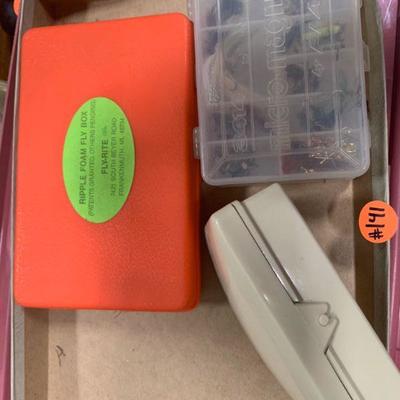 #141 Vintage Flies and Cariers 