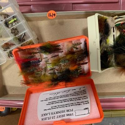#141 Vintage Flies and Cariers 