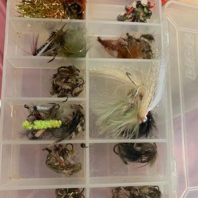 #141 Vintage Flies and Cariers 
