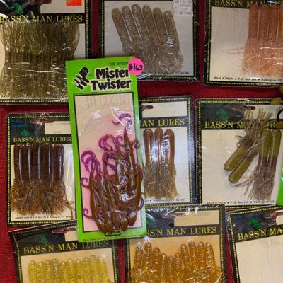 #163 Vintage Rubber Worm & Bass Lures