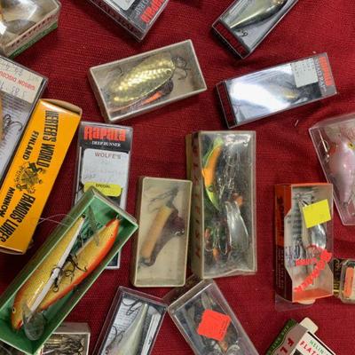 #226 Box of Vintage Fishing Lures