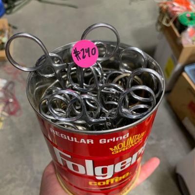 #240 Used Hemostats in Good Condition