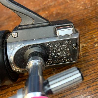 #300 Vintage Bass One Spinning Reel