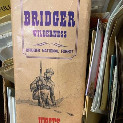 #322 Vintage Maps & Collectible Pamphlets