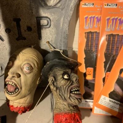31. Halloween Decor