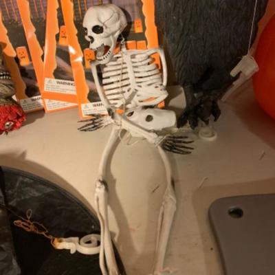 31. Halloween Decor