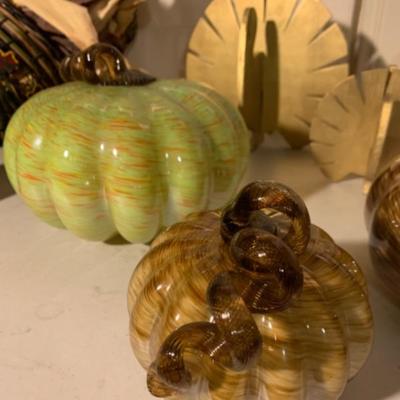 33. Thanksgiving Table Decor