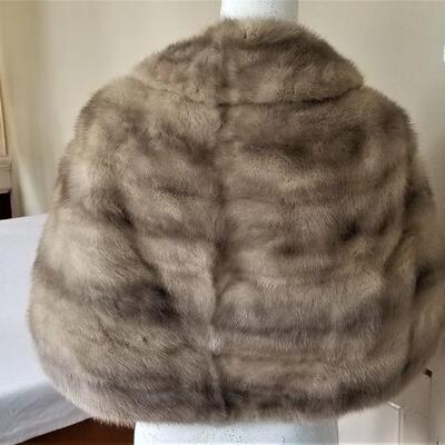 Lot #42 Vintage Silver Mink Stole - nice condition