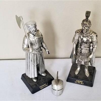 Lot #61  Lot of two vintage Plastic models - Caesar and Richard I