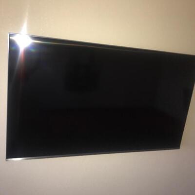 Samsung HDTV 48â€