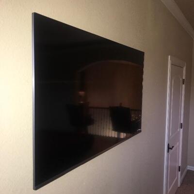 Samsung HDTV 48â€