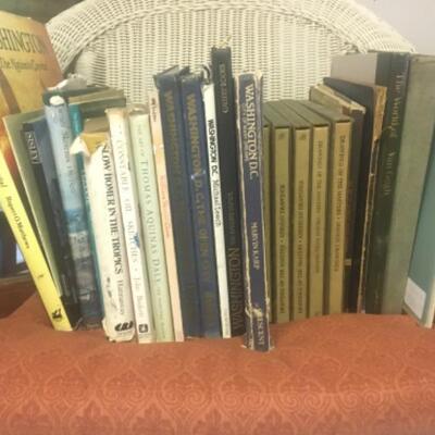 402 Art Books