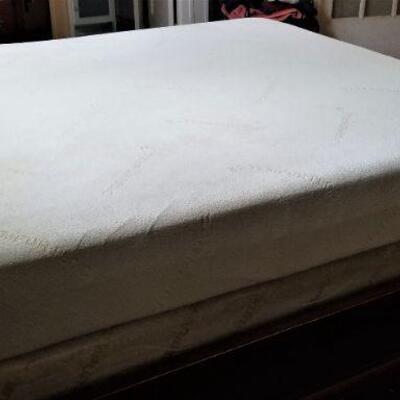 Lot #116  Contemporary Sleigh Bed with Queen Sized Tempur-Pedic Mattress