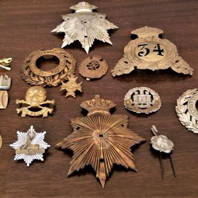 Lot #168  MILITARIA Lot - Vintage/Antique British Army Badges