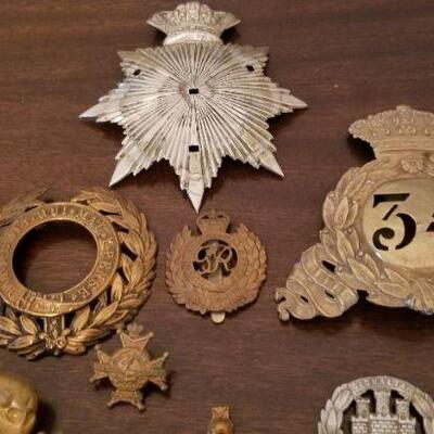 Lot #168  MILITARIA Lot - Vintage/Antique British Army Badges