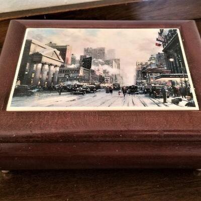 Lot #196  Music Box - Jewelry Box combo - "The Music of the Night"