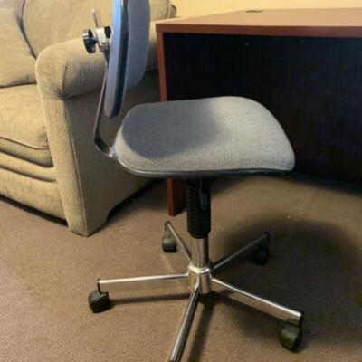 12. Desk and chair(47.5â€x29.5â€x30â€)
