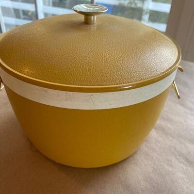 Vintage harvest gold ice bucket