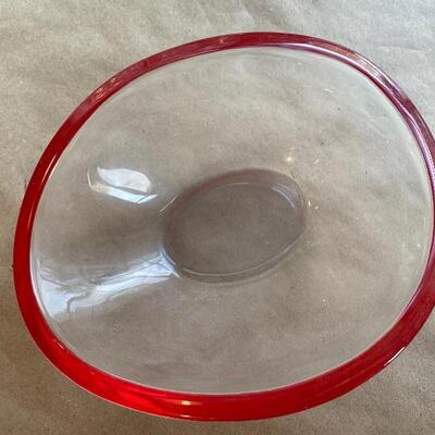 Heavy red bordered art glass bowl 