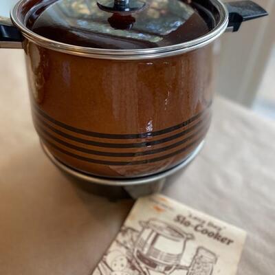Vintage retro slow cooker original booklet and cord