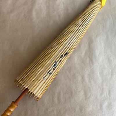 Vintage parasol oiled paper 