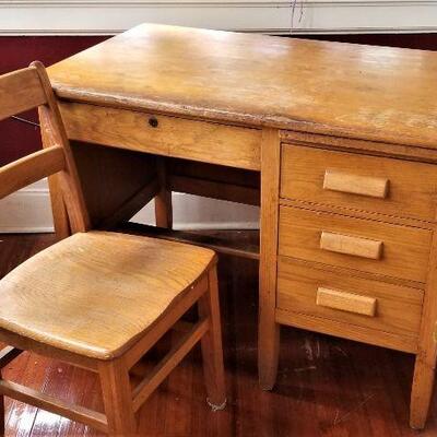 Lot #218  Vintage Solid Oak Student Desk with matching chair