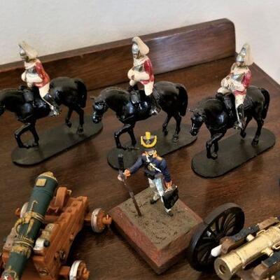 Lot #222 Lot of Toy Soldiers - you get all you see here
