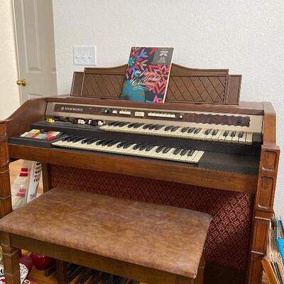 Hammond cougar spinet organ 1970s walnut