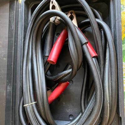 Jumper cables 