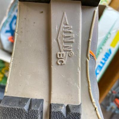Artex leather  Ski shoes 41 