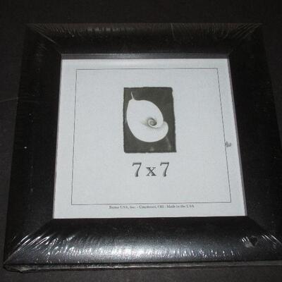 Lot 18- Picture Frame Lot