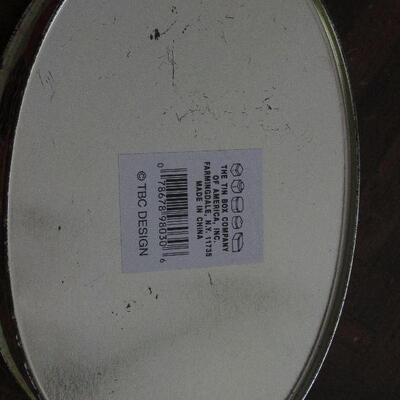 Lot 28- Vintage Easter Bunny Tin