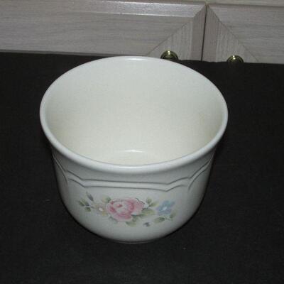 Lot 37- Pfaltzgraf Bowl
