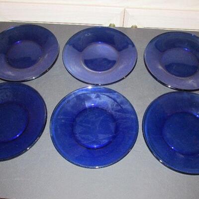 Lot 39- Blue Glass Plates