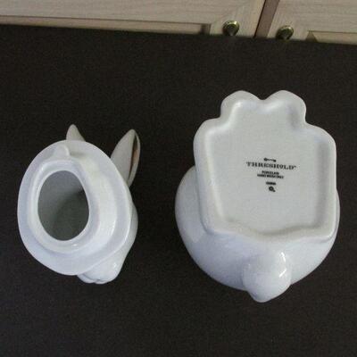 Lot 43- Threshold Rabbit Cookie Jar