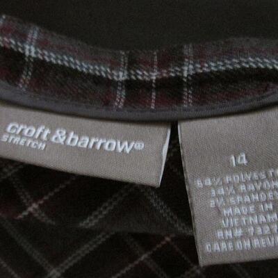 Lot 52- Croft & Barrow Plaid Skirt