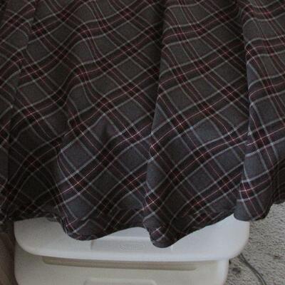 Lot 52- Croft & Barrow Plaid Skirt
