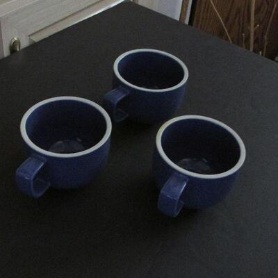 Lot 60- Sasaki Teacups and Saucers