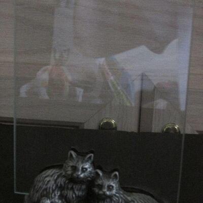 Lot 66- Cat Picture Frame