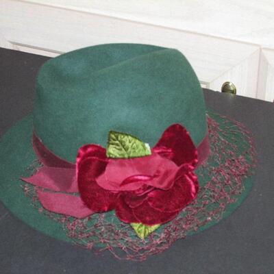 Lot 79- Don Anderson New York Hat