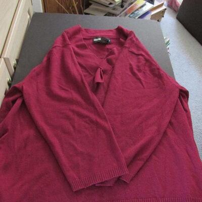 Lot 81- Requirements Blouse